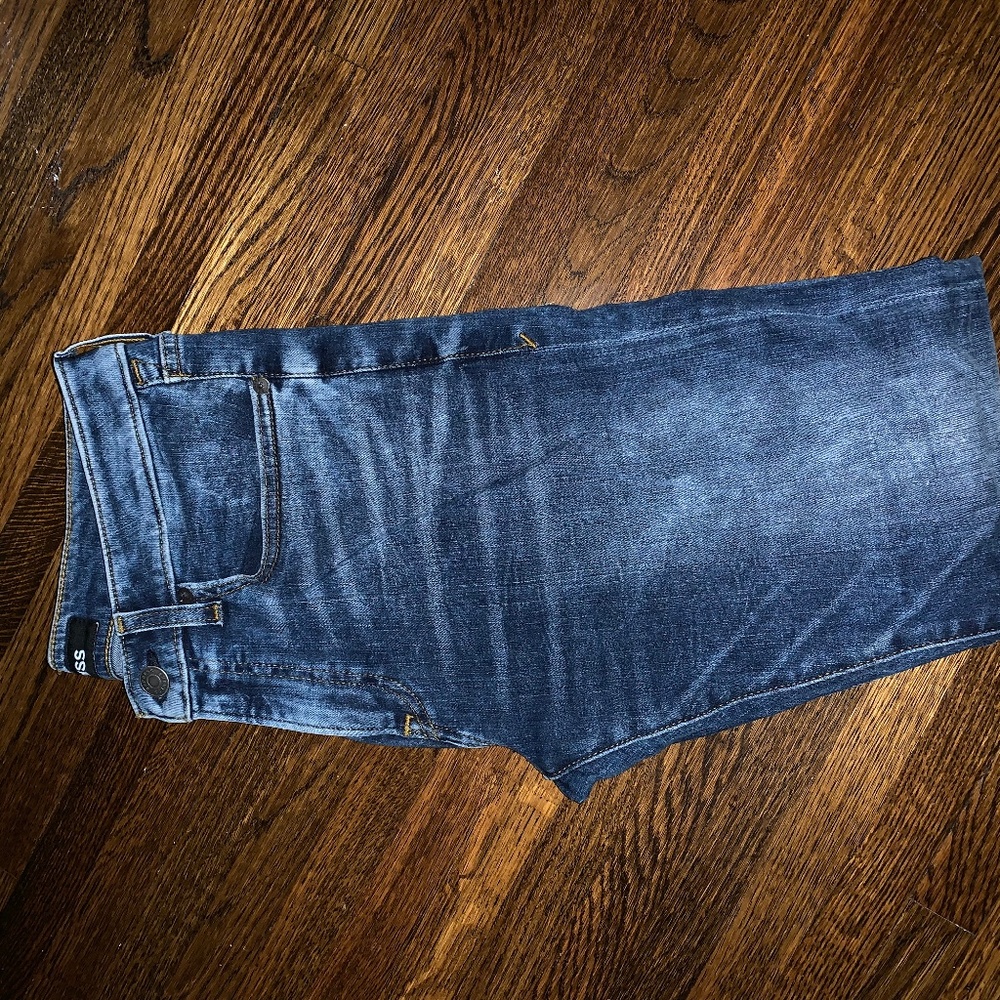 Express Jeans Never Worn (Brand New) - Picture 4 of 4